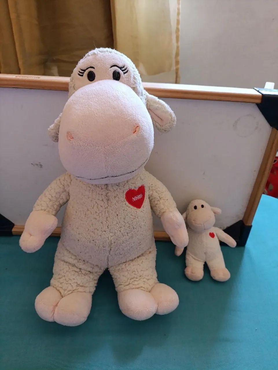 PELÚCIA COLECIONÁVEL NESTLÉ MAMÃE E BEBÊ 