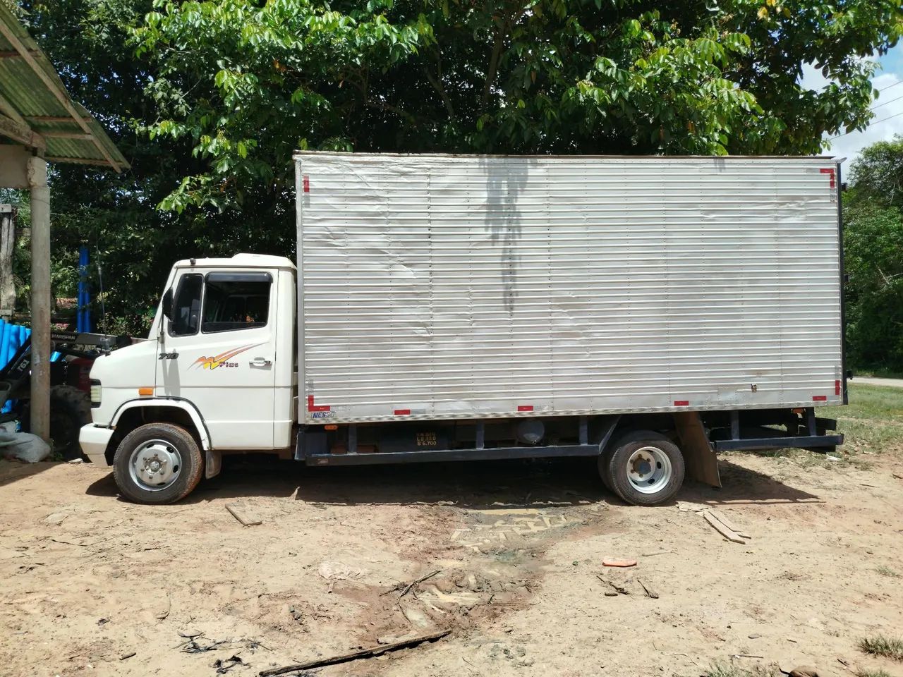 Mercedes bez 710 - Foto 5