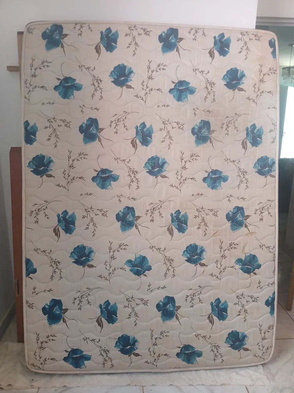 CAMA CASAL MADEIRA MACIÇA COM COLCHÃO  - Foto 2