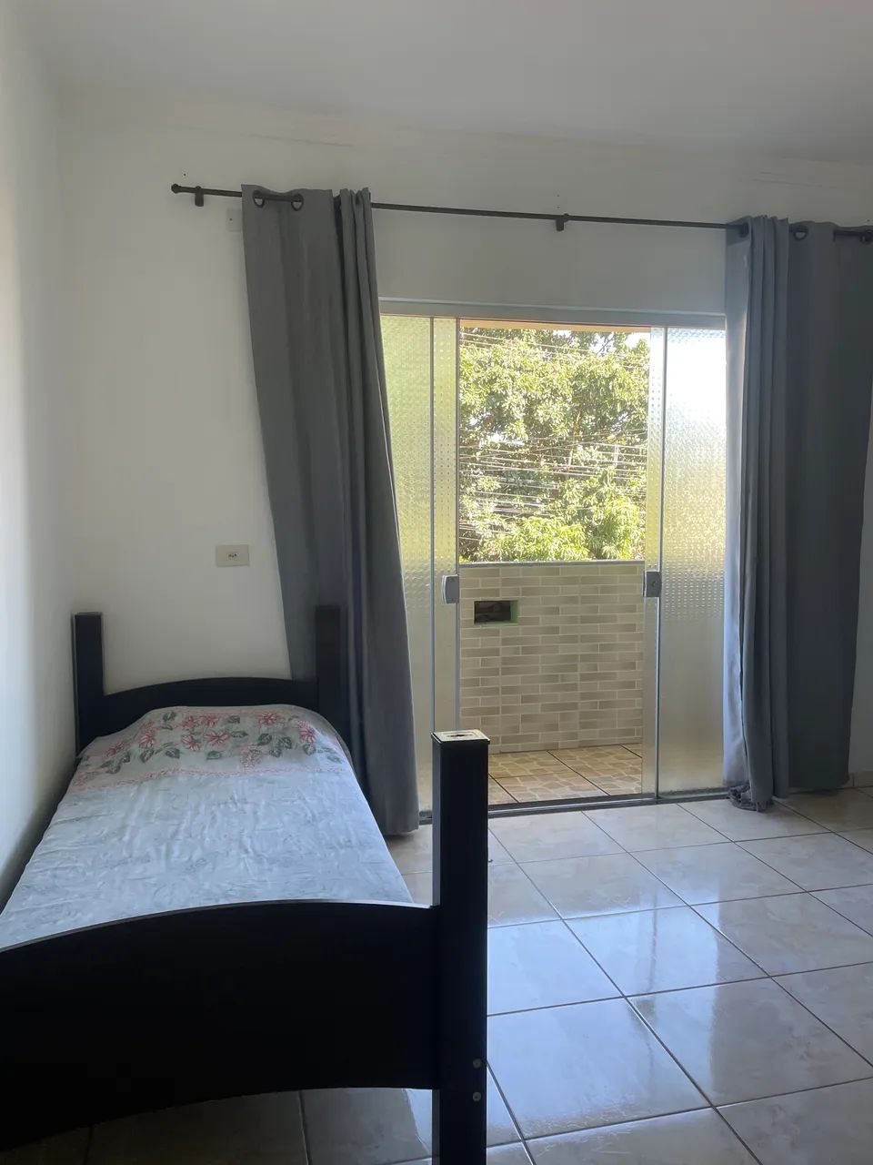 Quarto mobiliado para mulher  - Foto 3