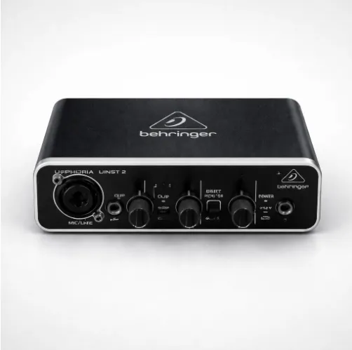 Mesa e interface Behringer Xenyx Q1002 USB com efeitos