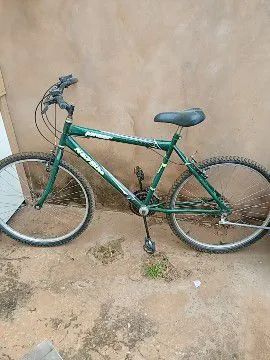 Vendo Bicicleta usada em ótimo estado 