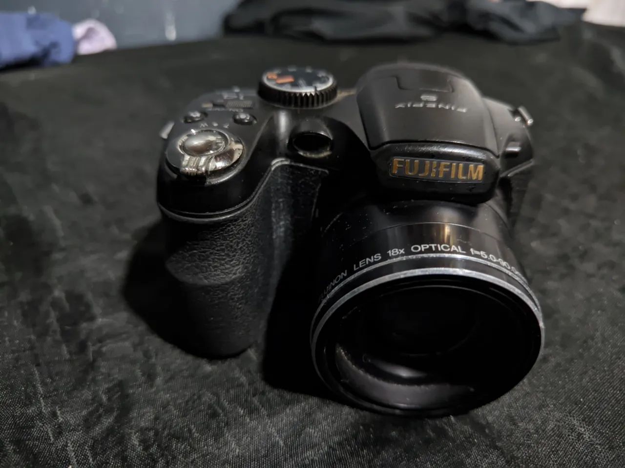 Câmera FUJIFILM * LEIA A DESCRIÇÃO*420252147611095040