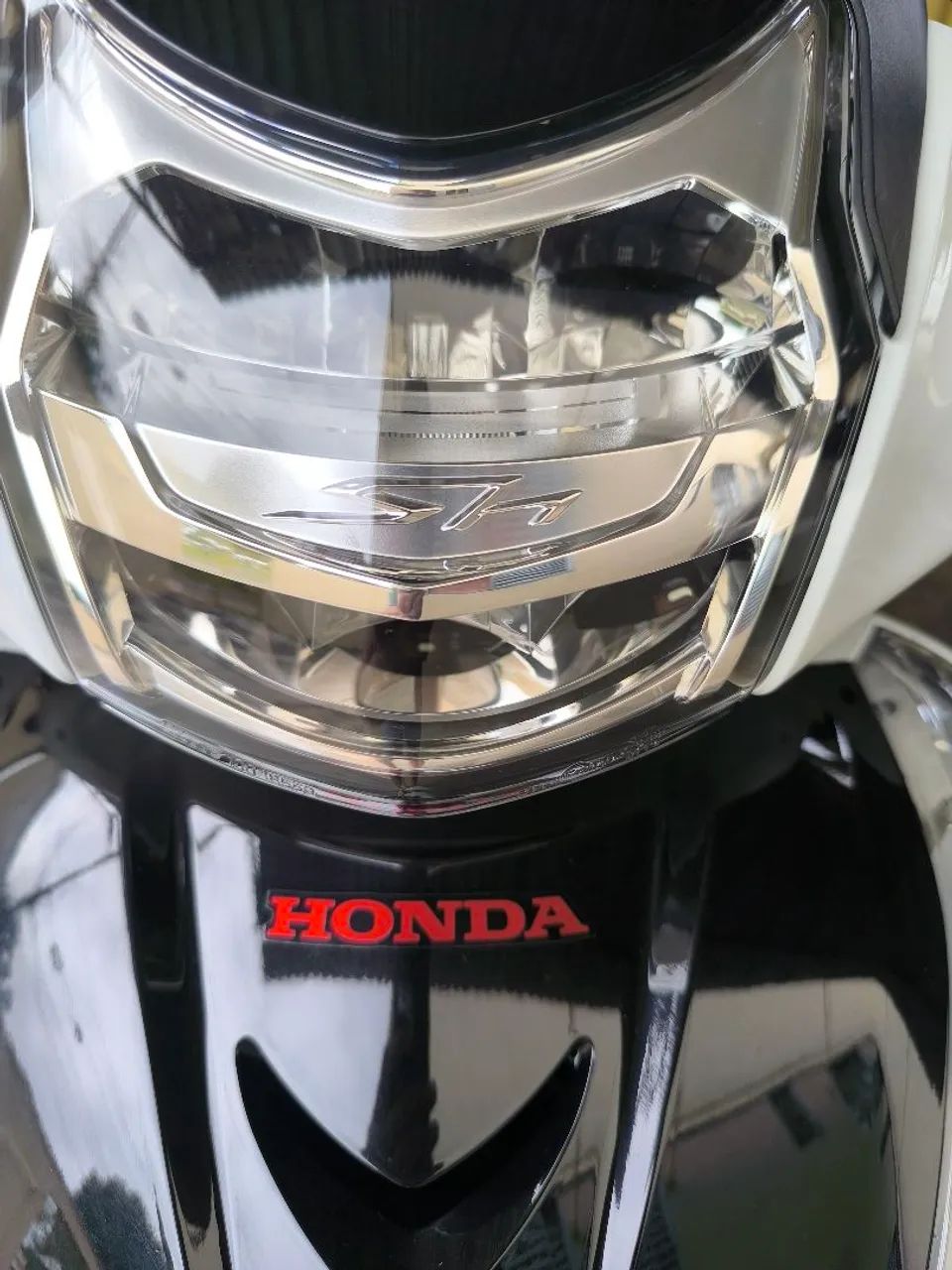 Honda Sh300i sport linda seminova  - Foto 6