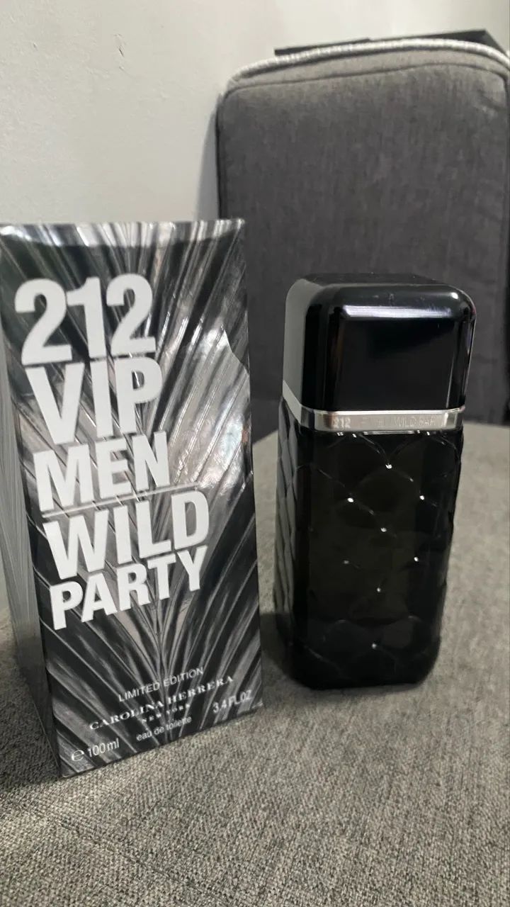 PERFUMES RAROS 212 VIP Men Party Fever - Black Extra - Wild Party