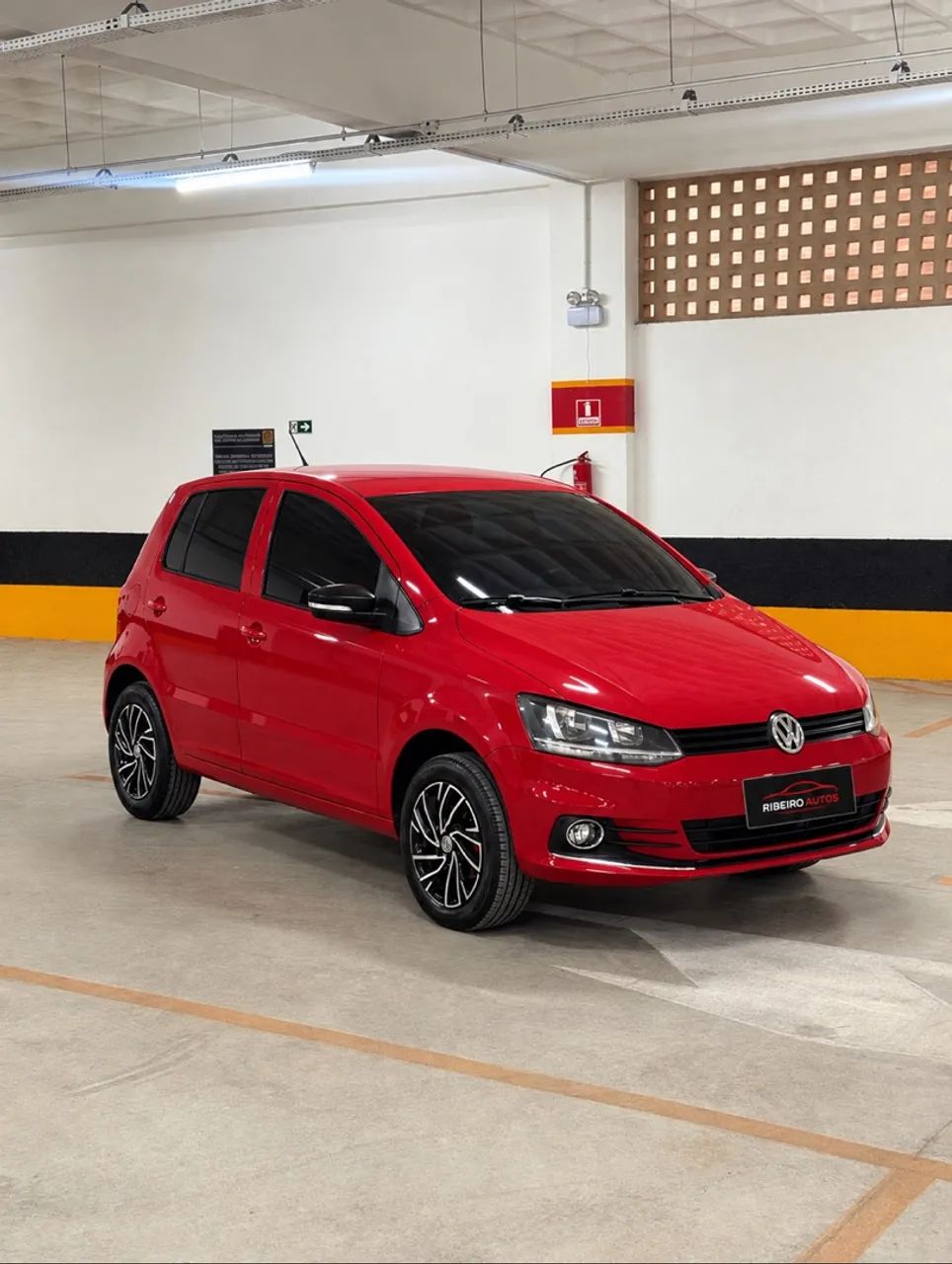 Volkswagen Fox TRENDLINE 1.0 FLEX 12V 5P 2017