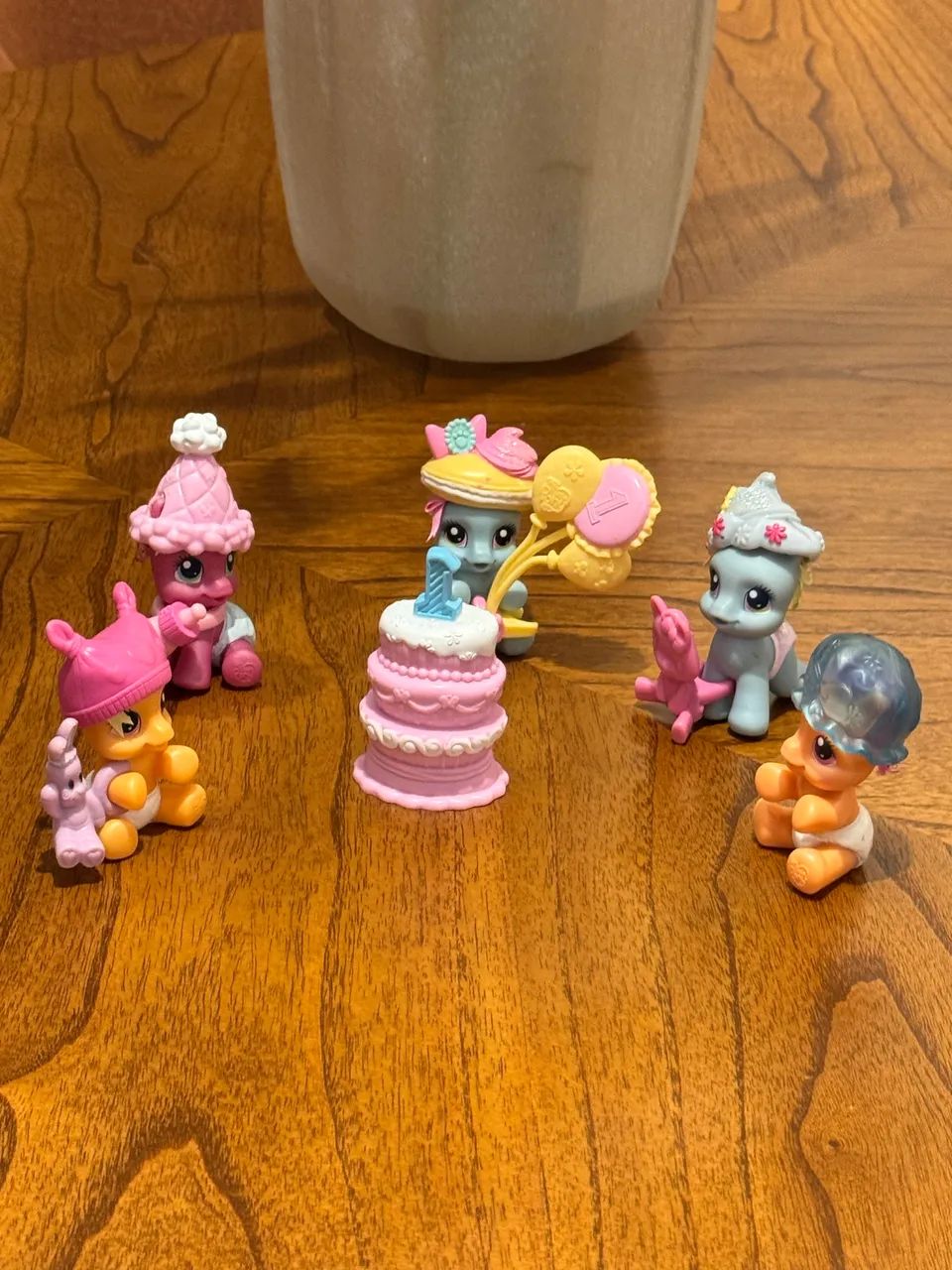 Lote de My little  pony bebê com acessórios.  - Foto 5