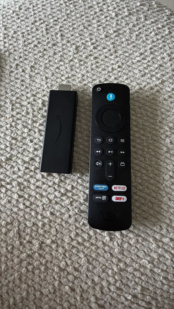Fire TV Stick HD - (Com Alexa) 