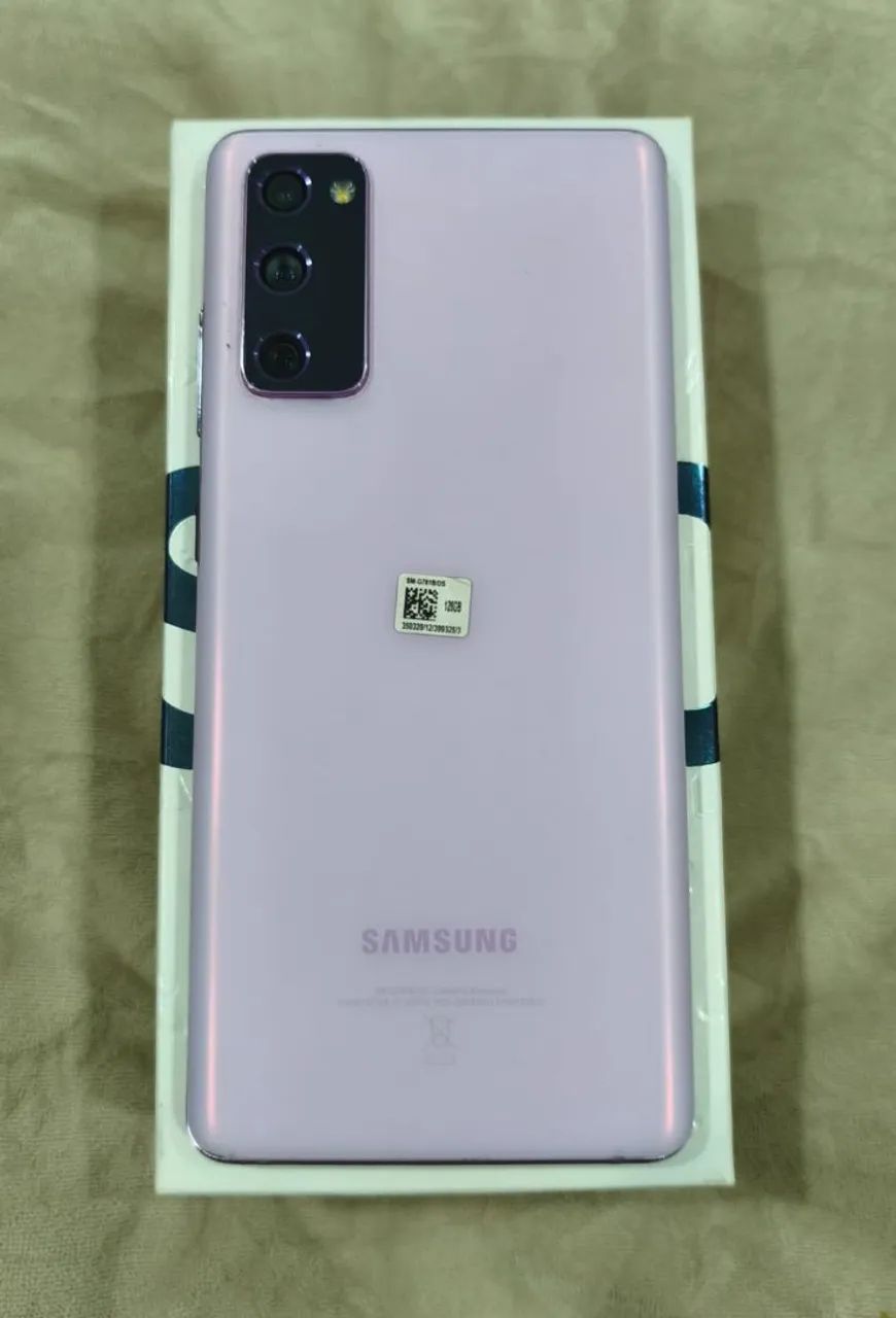 Smartphone Samsung Galaxy S 20 FE 5G - Foto 2