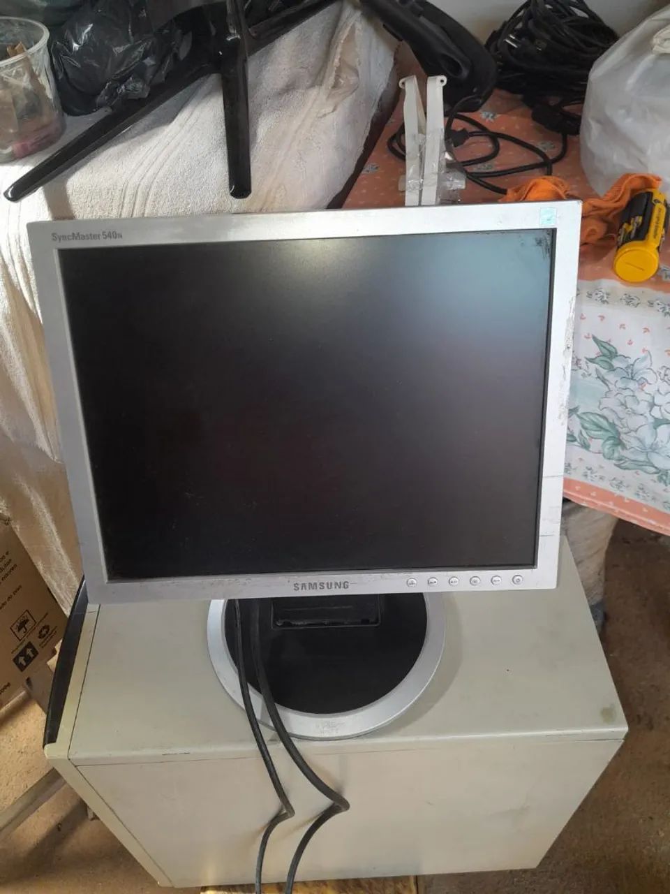 4 monitores tudo funcionando 