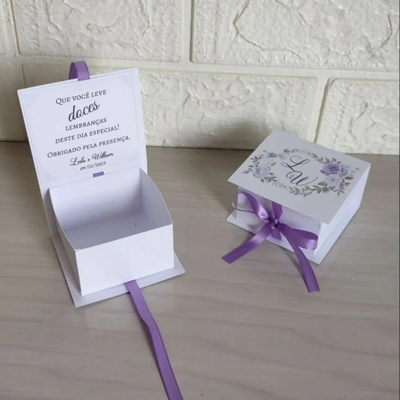 Caixas personalizada para aniversário,casamento...