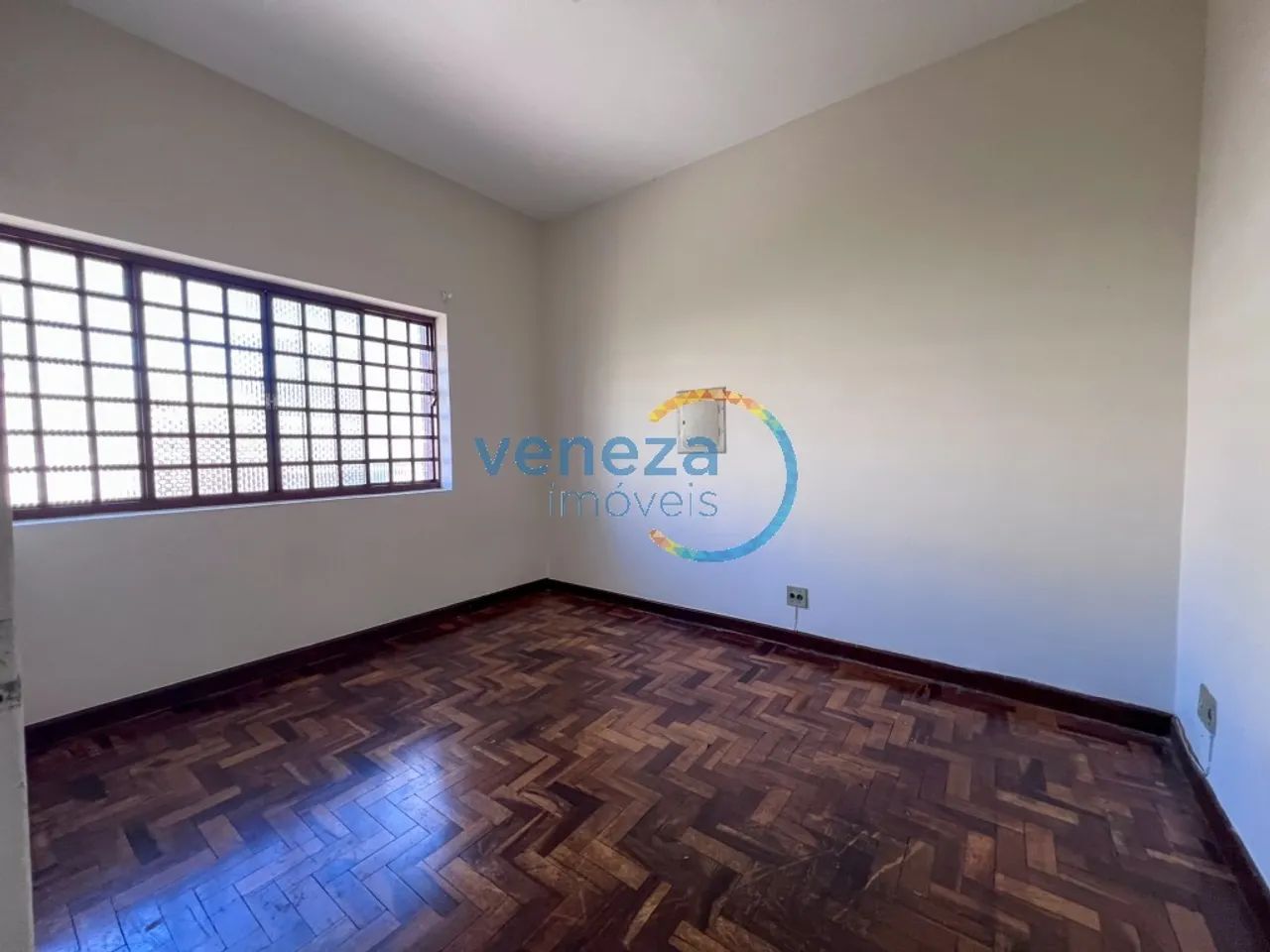 Apartamento para alugar com 2 quartos no Centro de Londrina - Foto 2