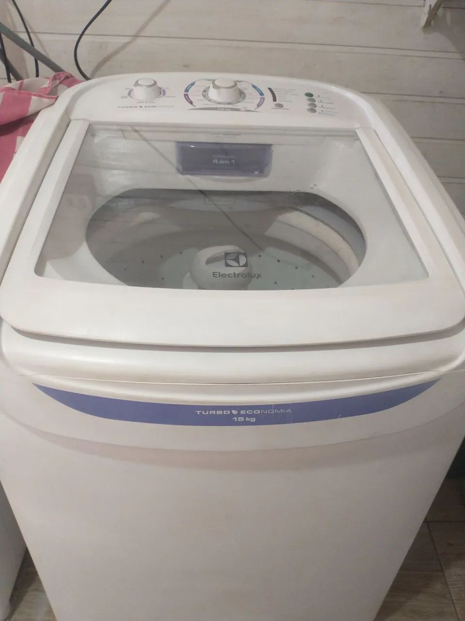 Máquina de lavar roupa 