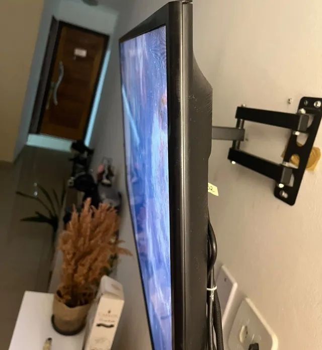 TV Smart  LED de 43 polegadas - Samsung