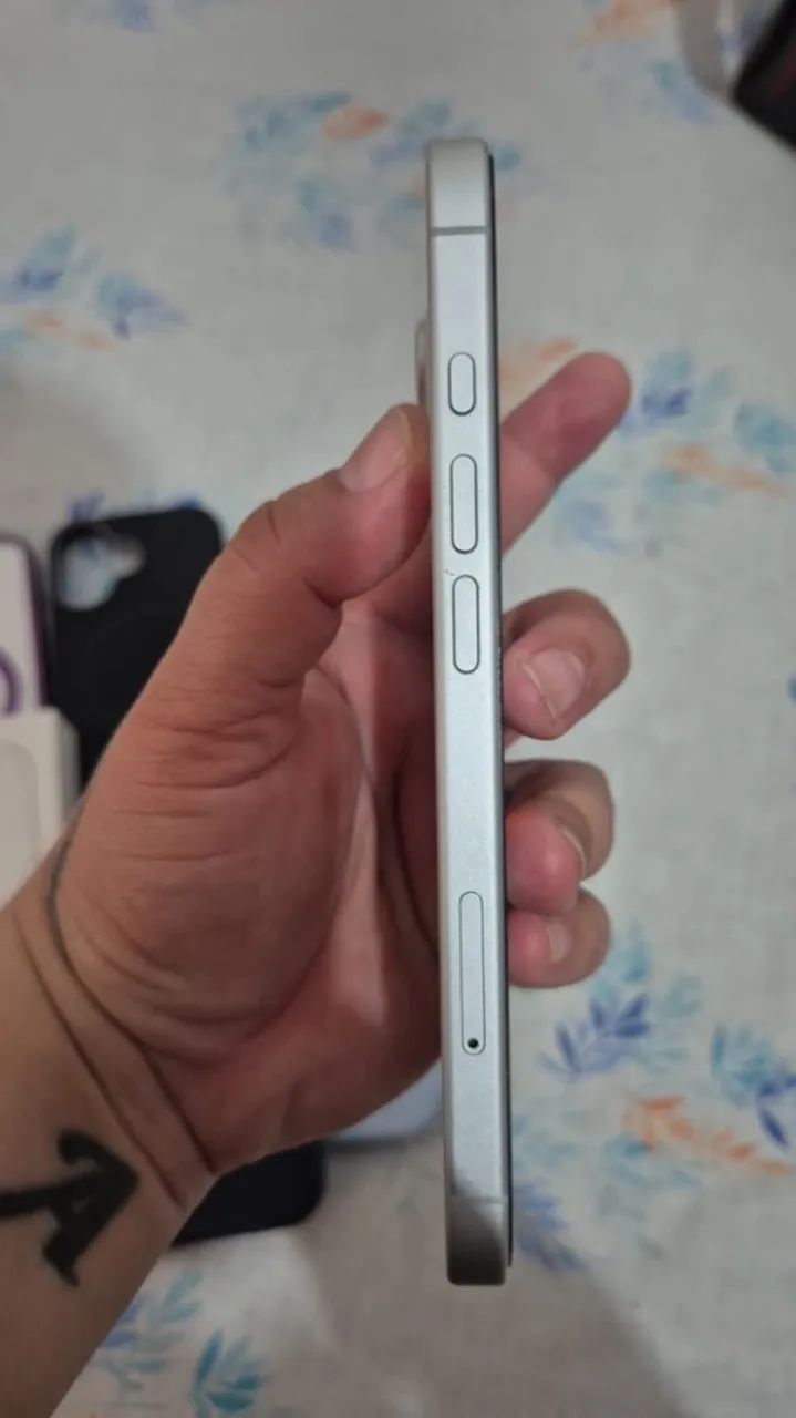 iPhone 16 - Foto 3