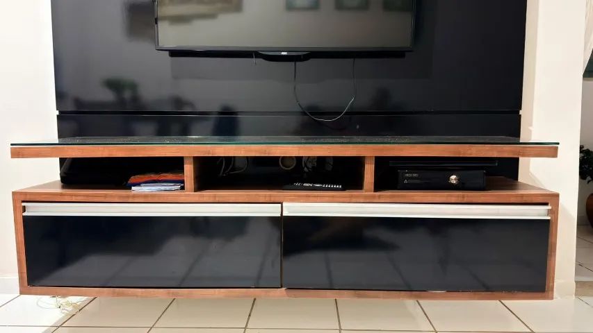 Conjunto Painel e Rack Suspenso para Sala de Estar - Foto 2