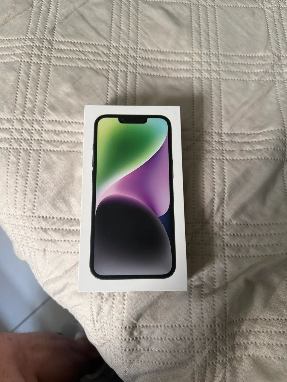 Caixa do IPhone 14 