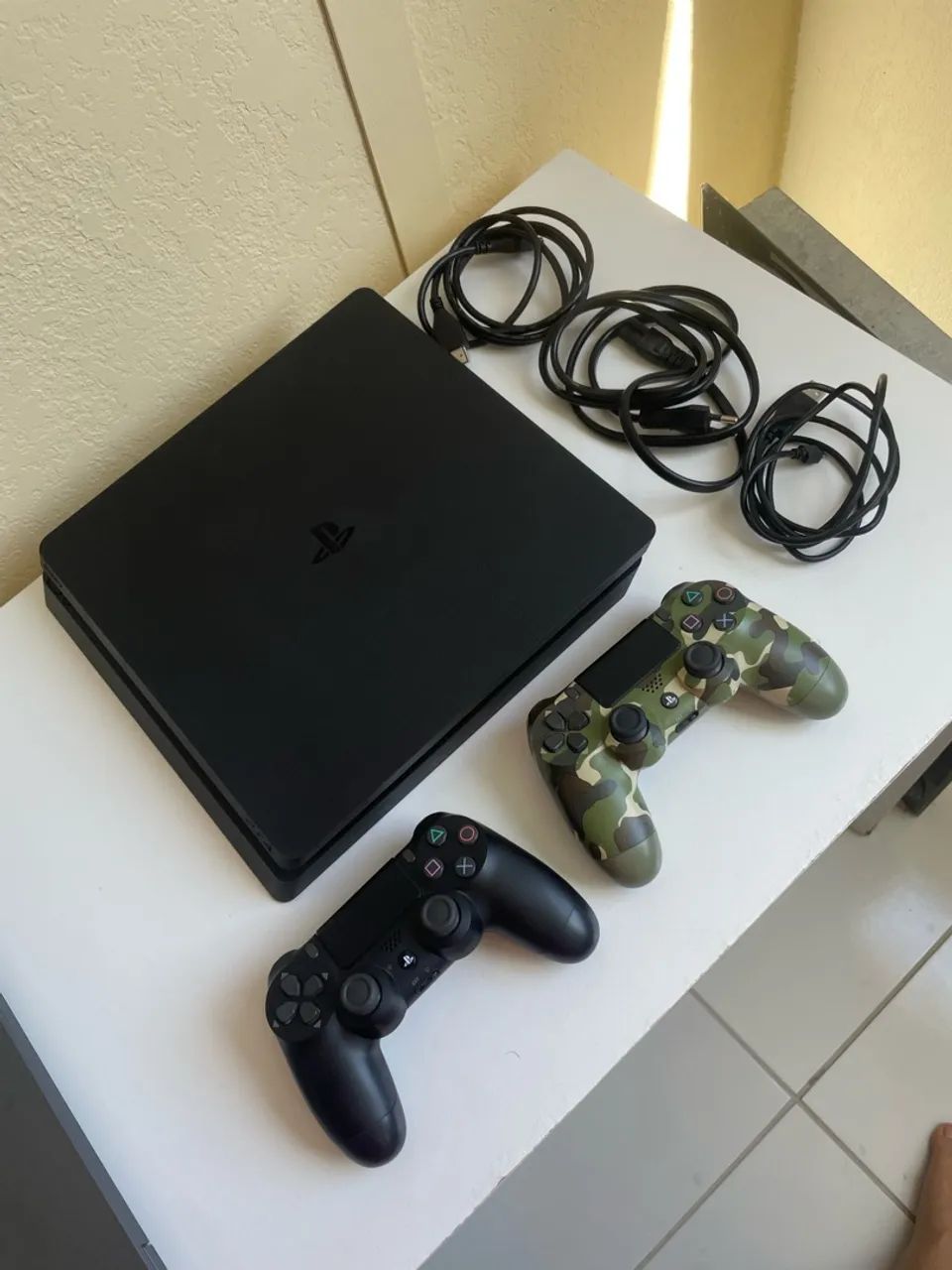 ? PS4 à venda! 