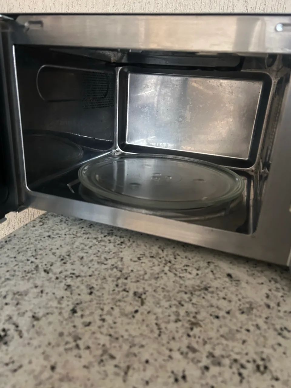 Microondas Brastemp Maxxi 30L 127V - Foto 5