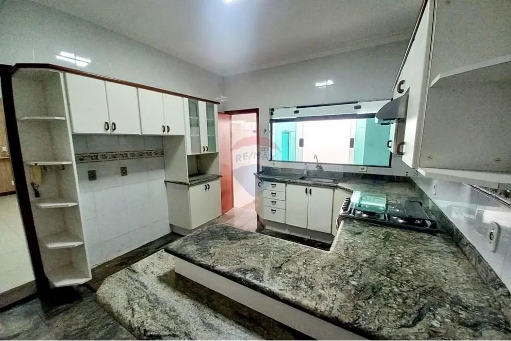 Imóvel Desocupado: Conforto e Estilo, 3 Suítes - Foto 5