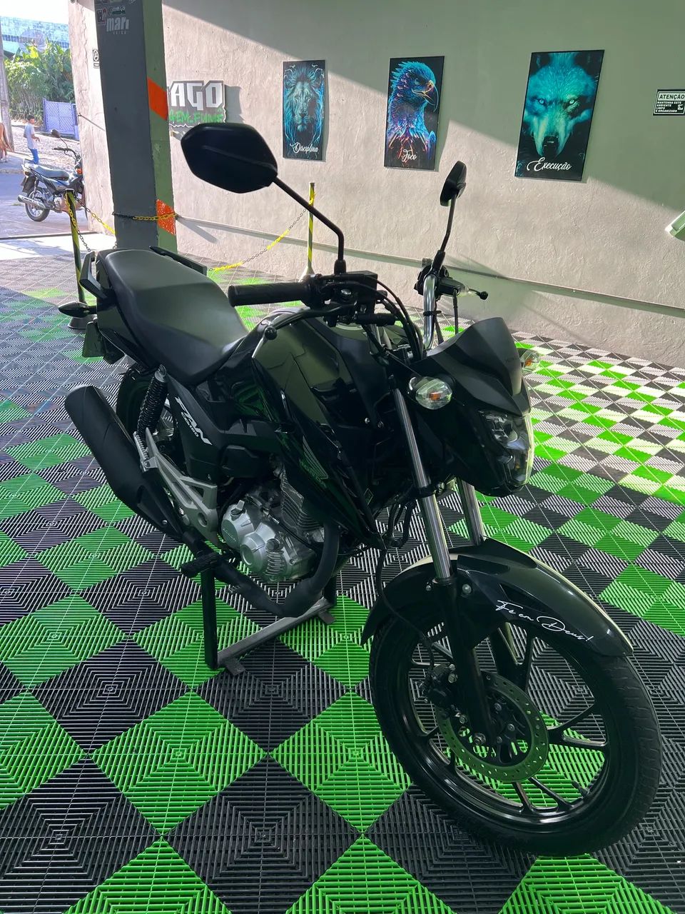 Vendo outro em carro  - Foto 2