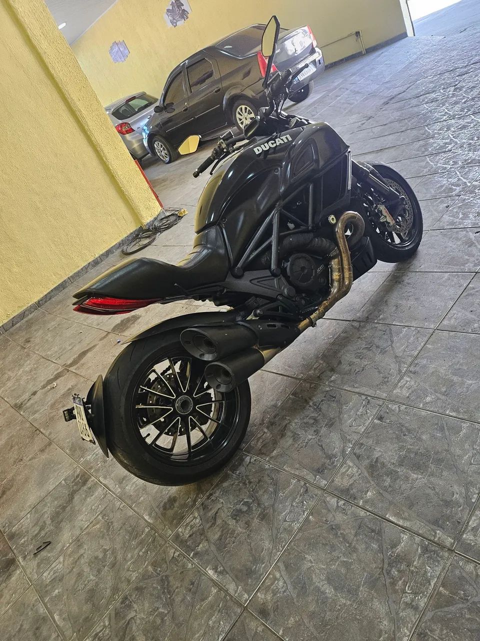 Diavel 1200 - Foto 4