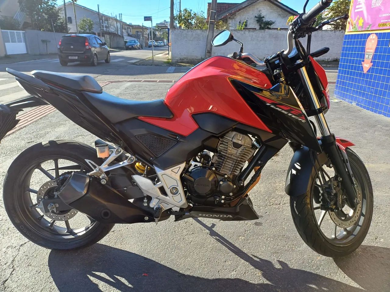Vendo ou troco cb 300f - Foto 4