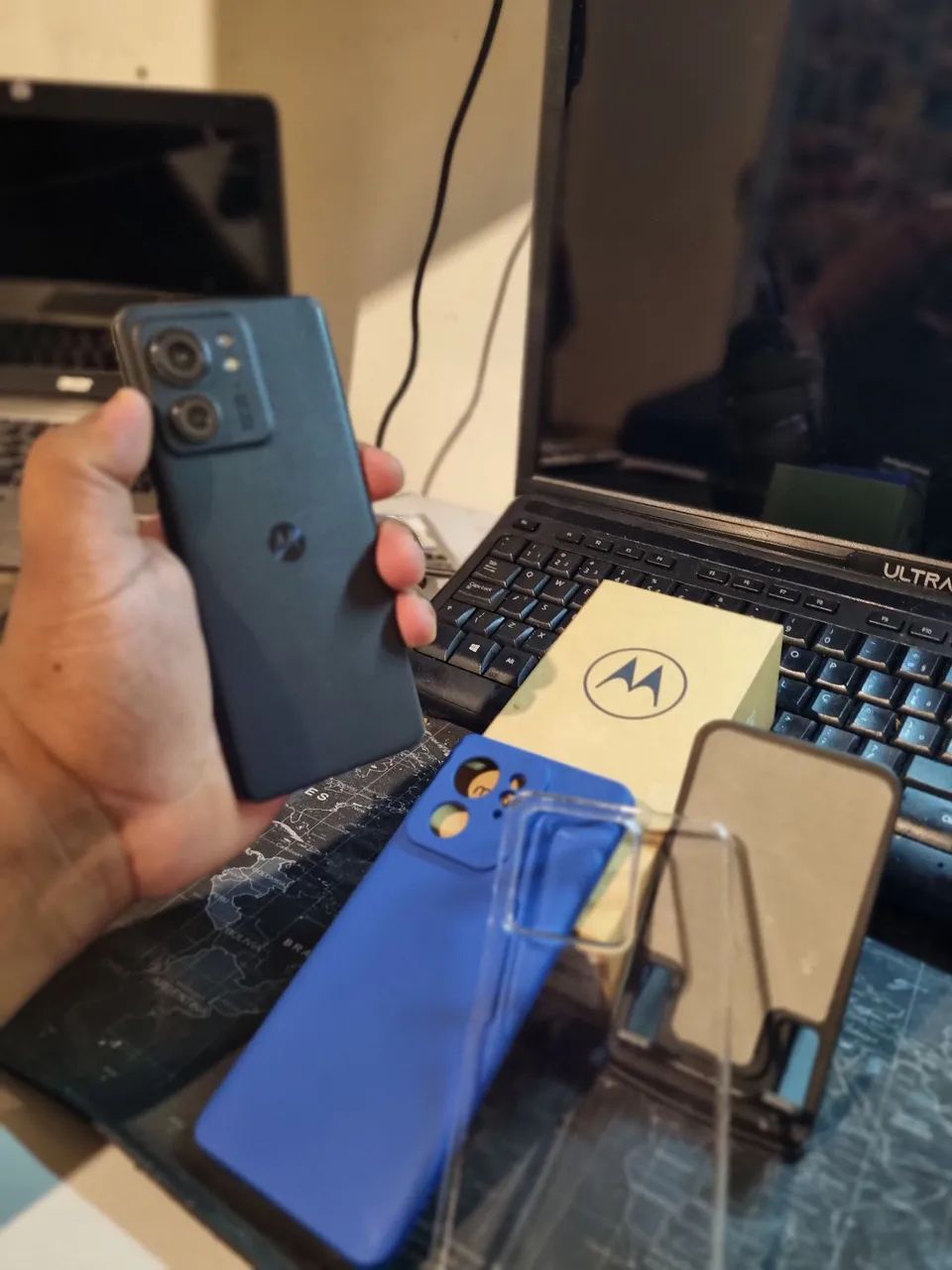 Motorola Moto Edge 40 - Foto 2