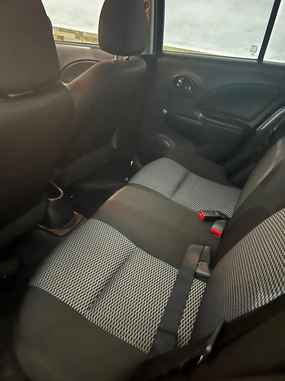 Nissan March S 1.6 16V Flexstart 5P 2017 - Foto 4