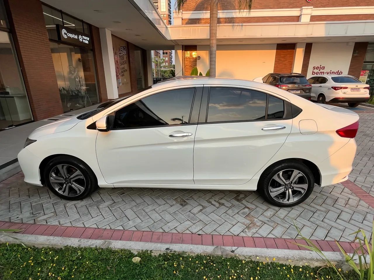 Honda City 1.5 EXL 16V FLEX 4P AUTOMÁTICO 2017