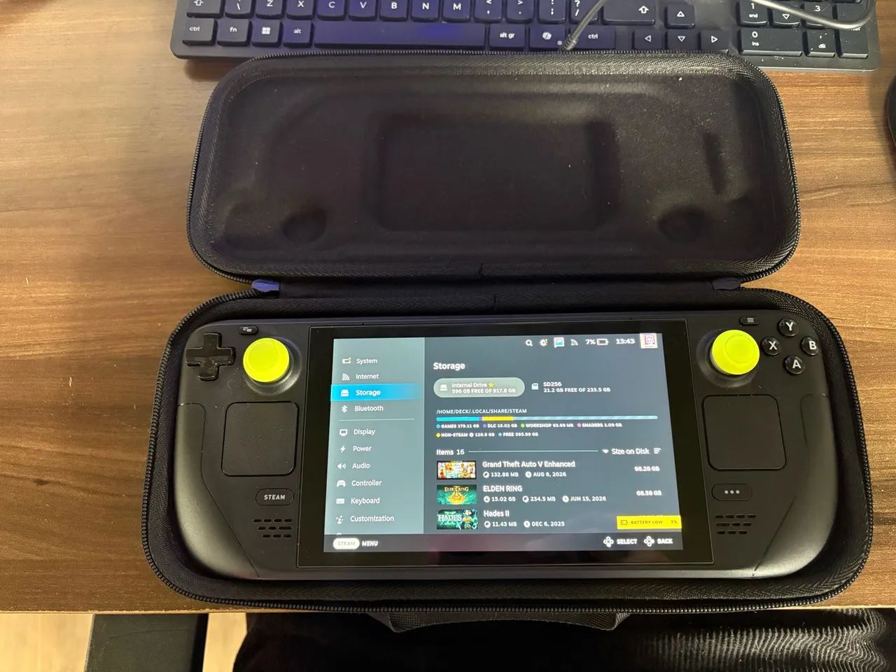 Steamdeck 1TB com case e película - Foto 4