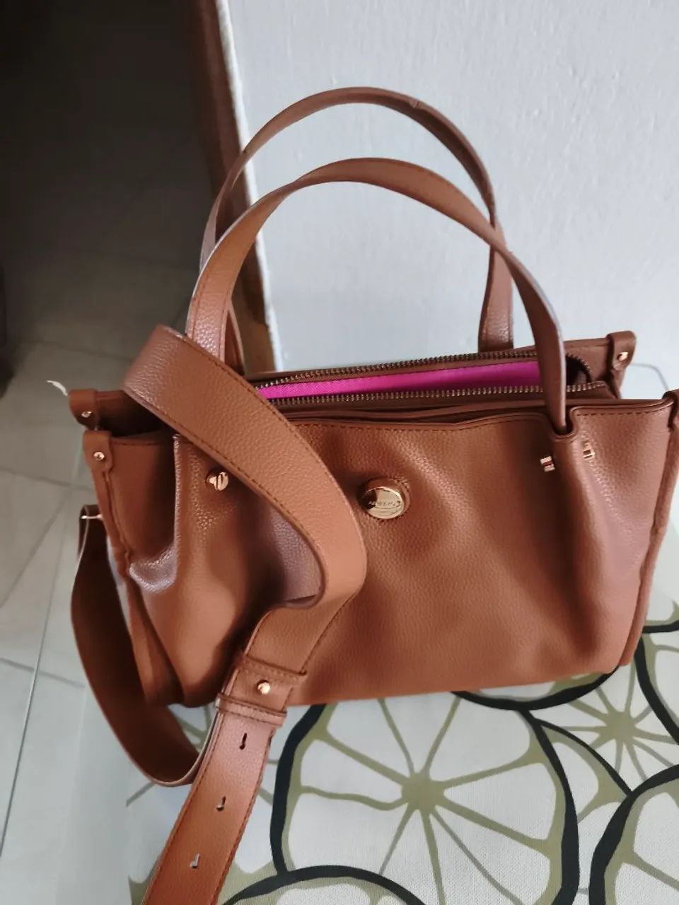 Excelente oportunidade bolsa da Arezzo 