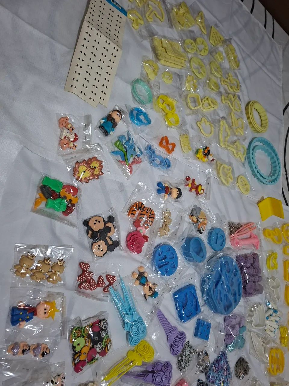 Vendo pecas de artesanato em biscuit  - Foto 3