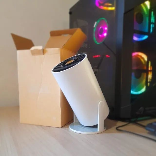 Projetor NOVO NA CAIXA Hy300 Android 4k Portátil Wi-fi Bluetooth Hdmi Usb Cinema Em Casa