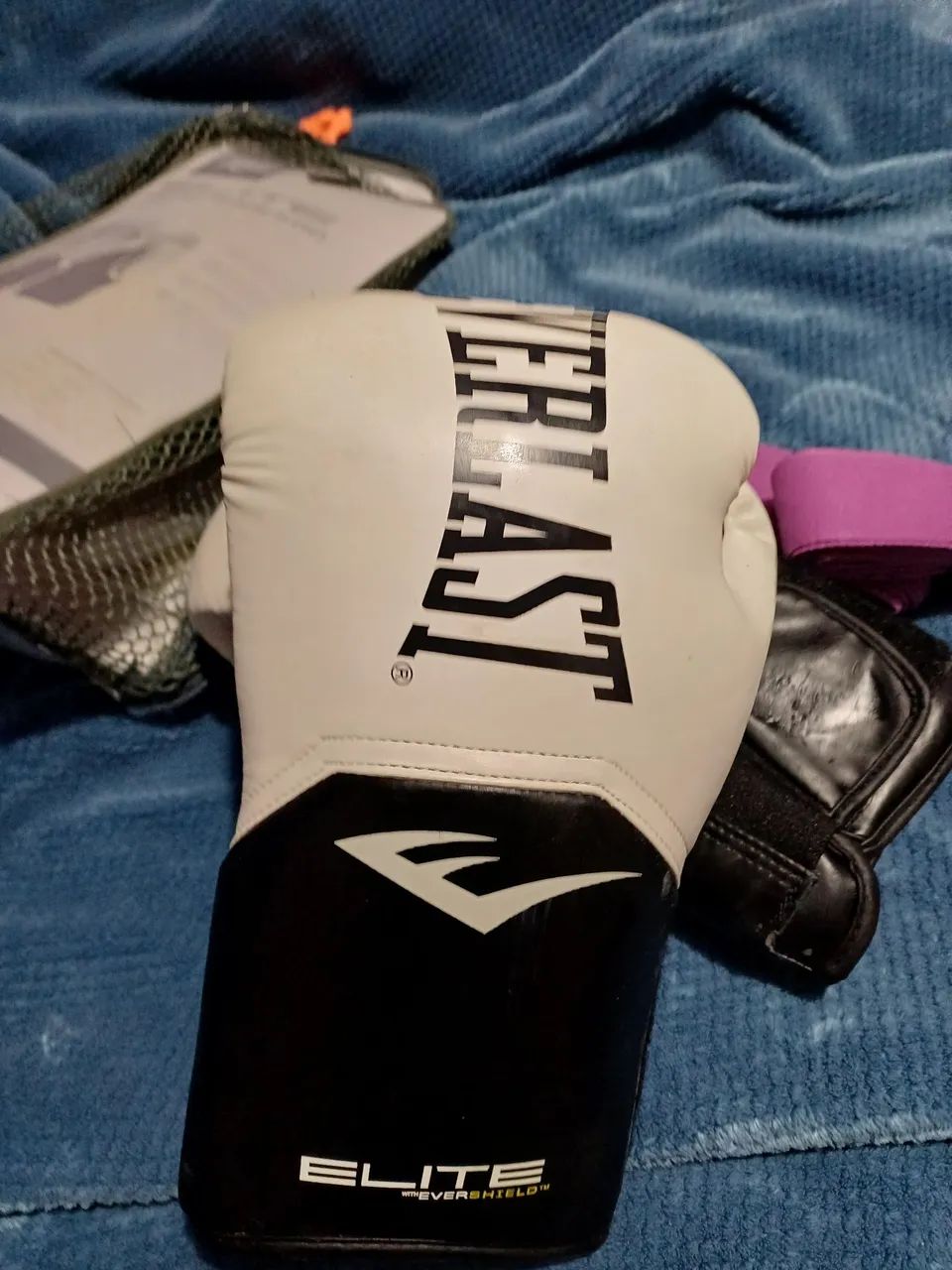 Luva de box/ muay thai - Foto 2