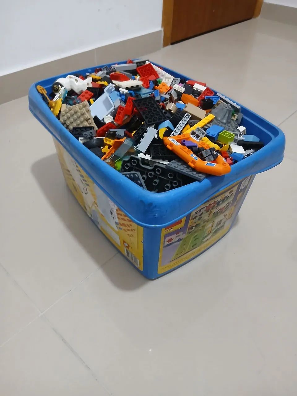 Caixa de lego com mais de 5000 peças