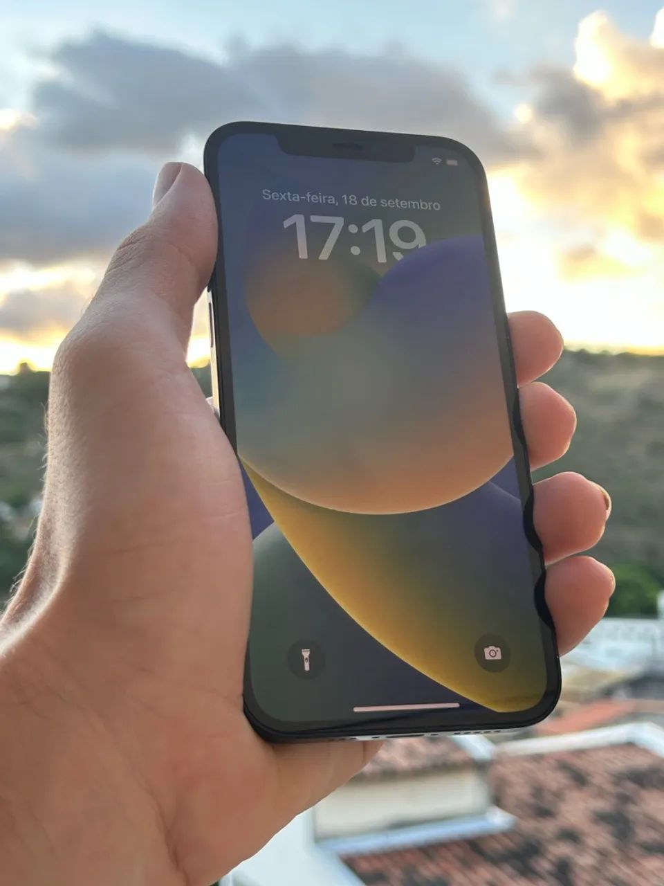 IPHONE 12 PRETO SEMI NOVO - Foto 4