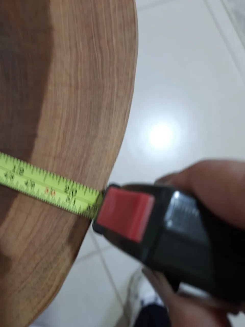 MESA LATERAL APOIO RUSTICA TRONCO DE MADEIRA - Foto 4