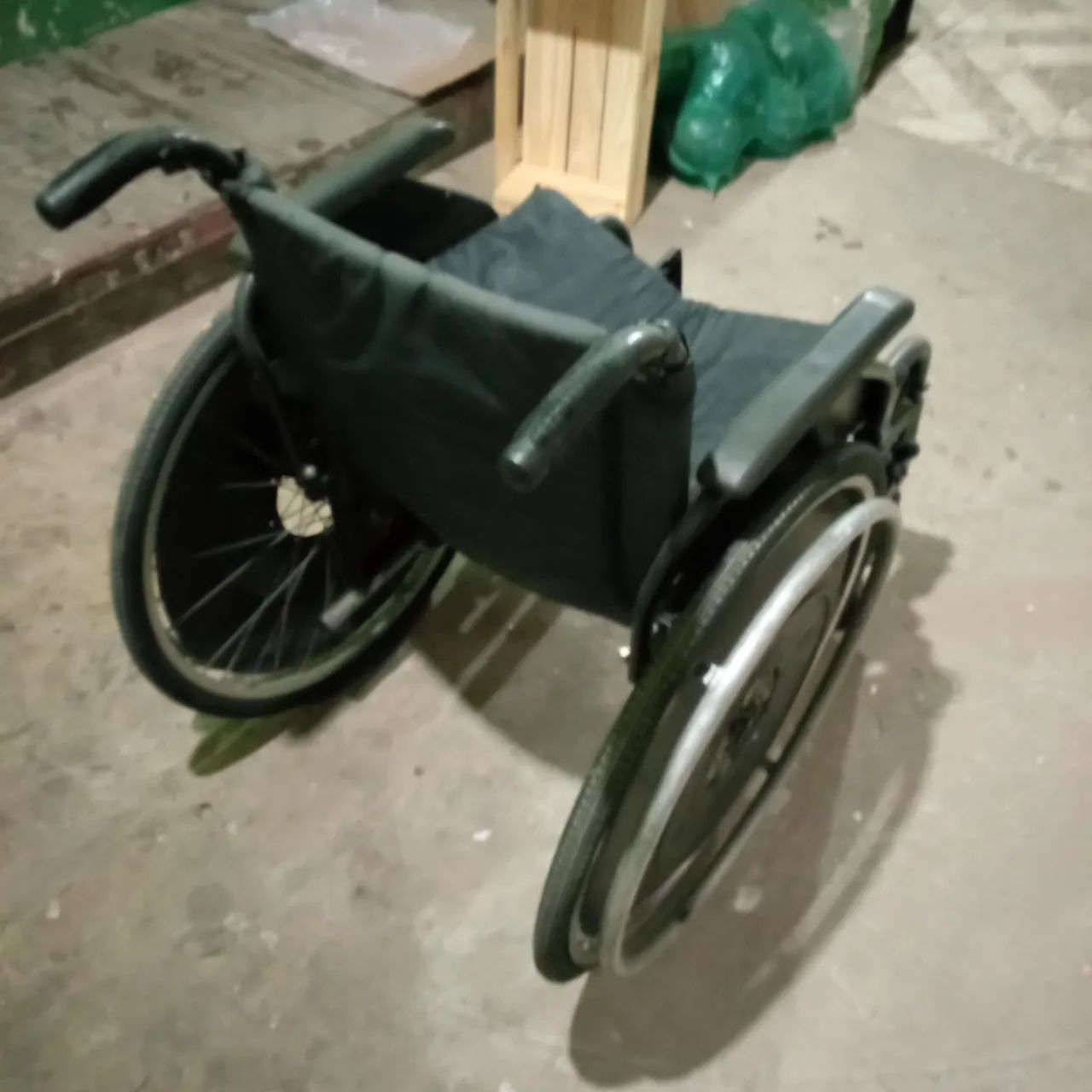 Cadeira de rodas - Foto 2
