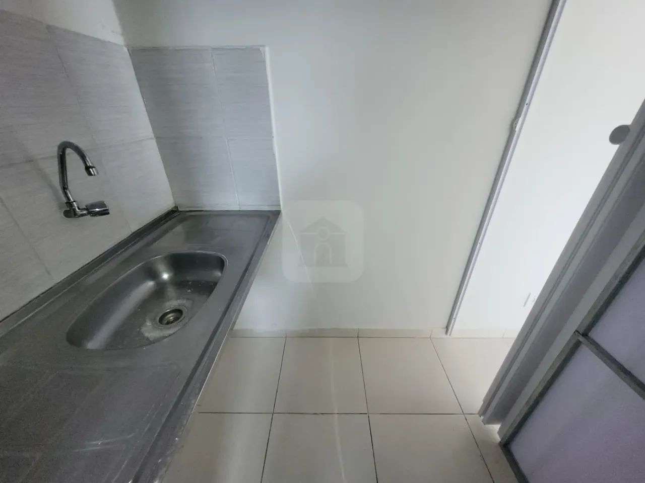Cômodo Comercial para locação no bairro Mansour - Foto 4