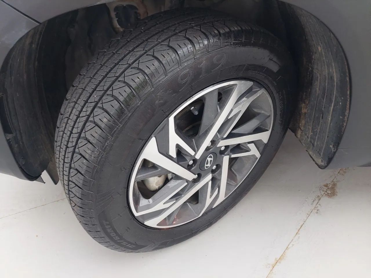 Hyundai Creta Limited 1.0 TB 12V Flex Aut., foto 11 de 18
