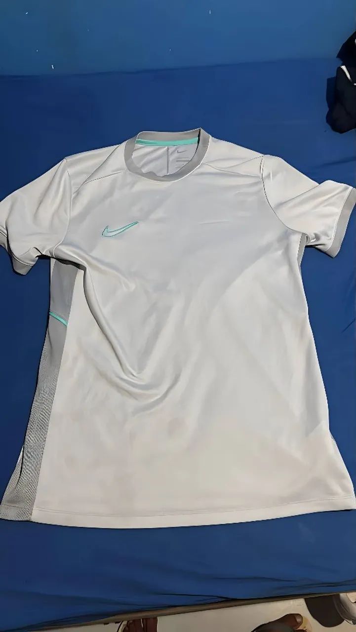 Nike academy 25 cor rara Tam G