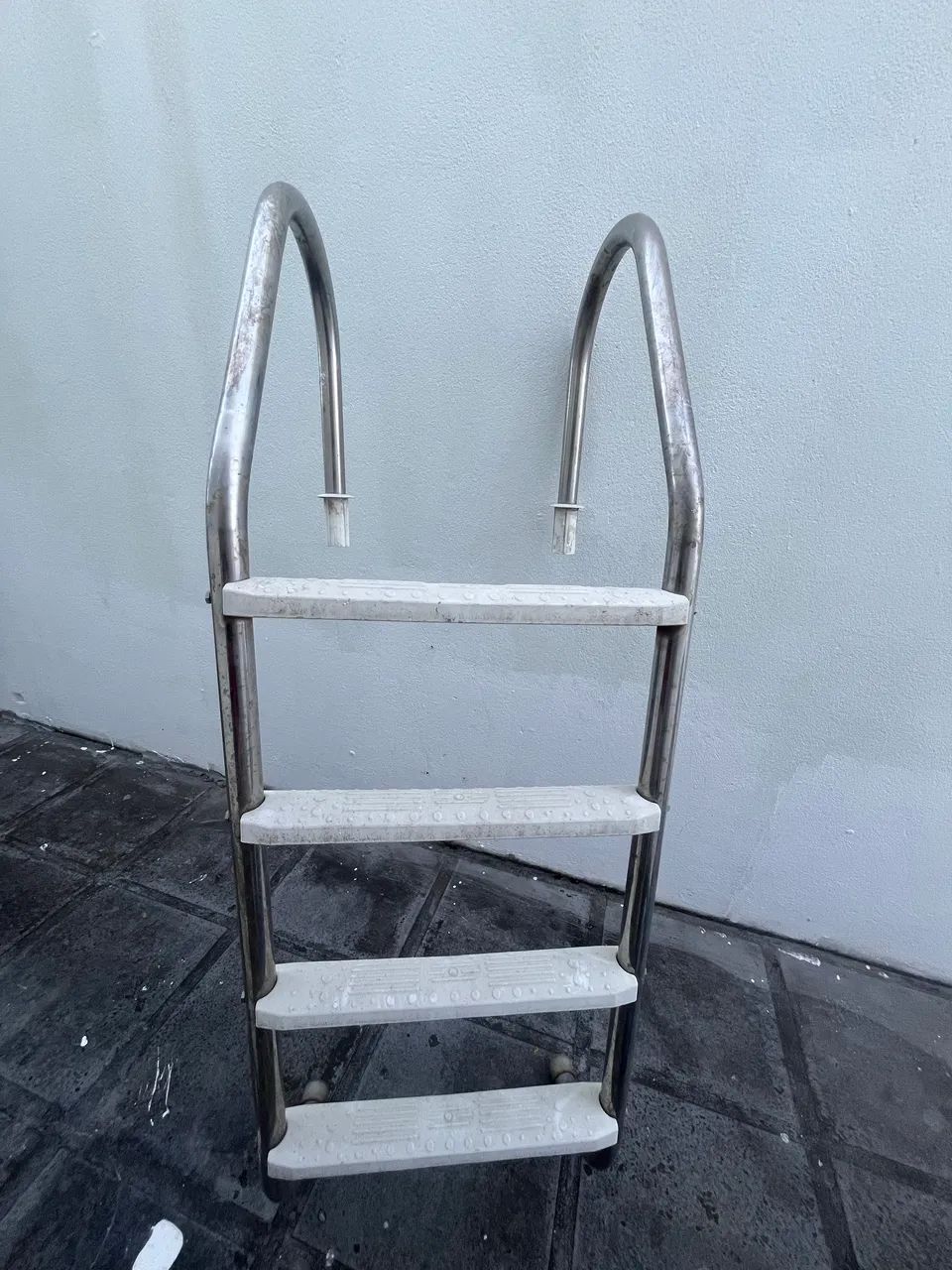 Escada para piscina 