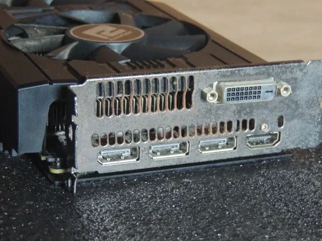 RX 570 4GB PowerColor Red Dragon - Foto 4