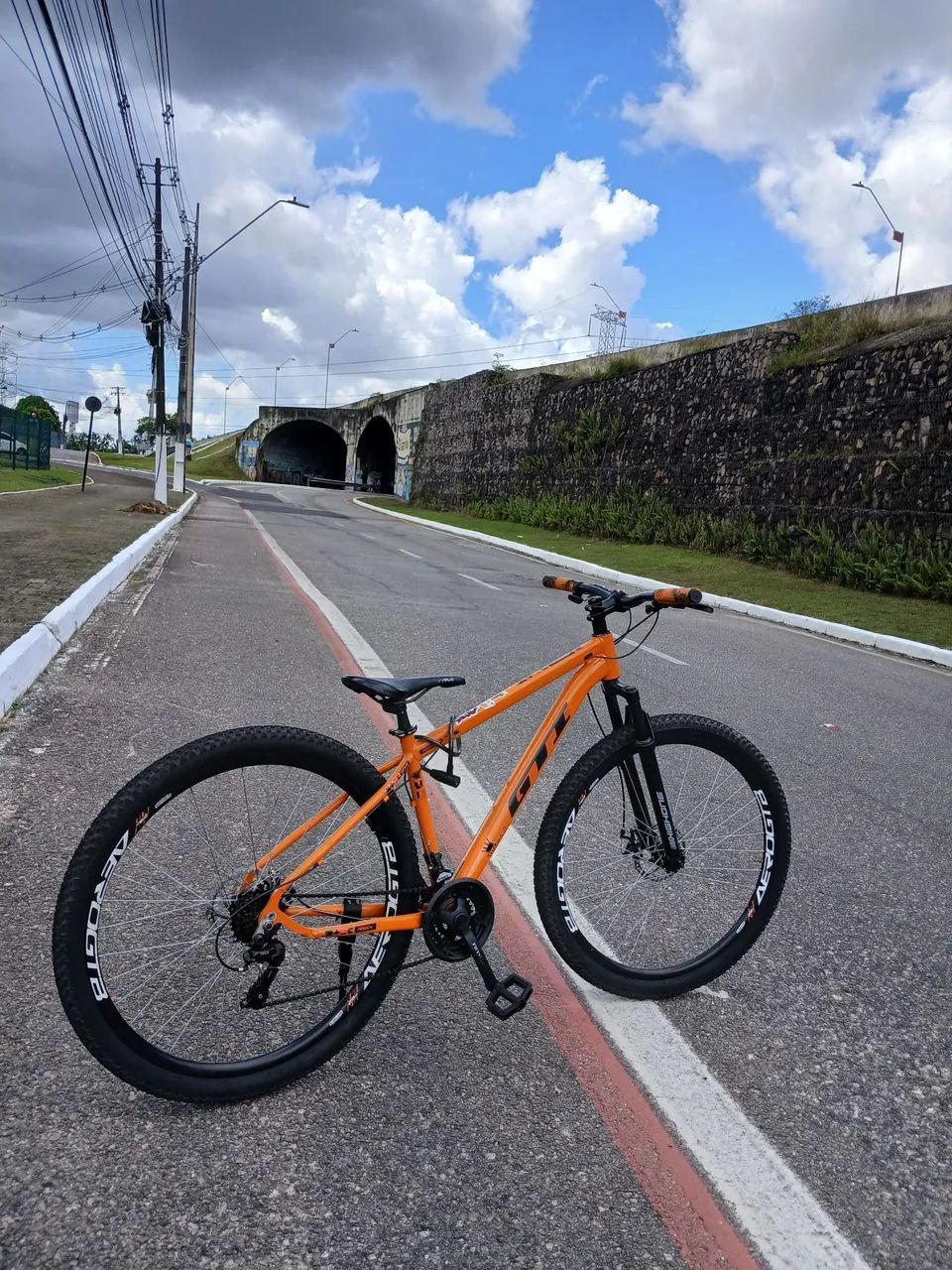  OPORTUNIDADE ÚNICA: GTI LARANJA - PRATICAMENTE ZERO!  - Foto 2