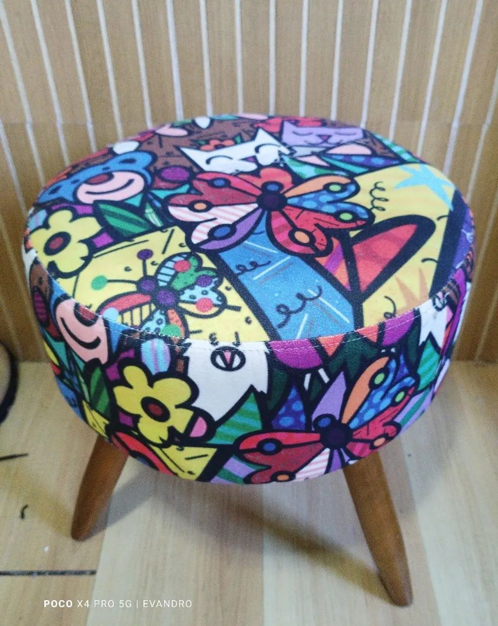 Puff com estampa Romero Britto  - Foto 5
