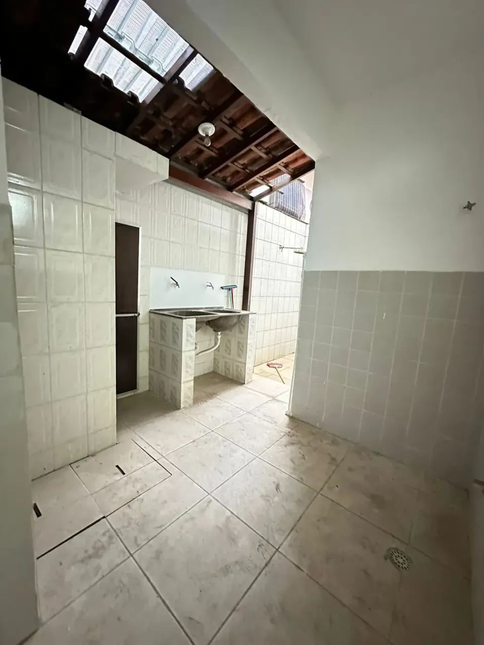Casa geminada com 03 quartos e 01vagas de garagem - Itapoã em BH / MG - Foto 2