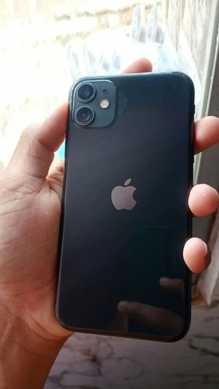 iPhone 11