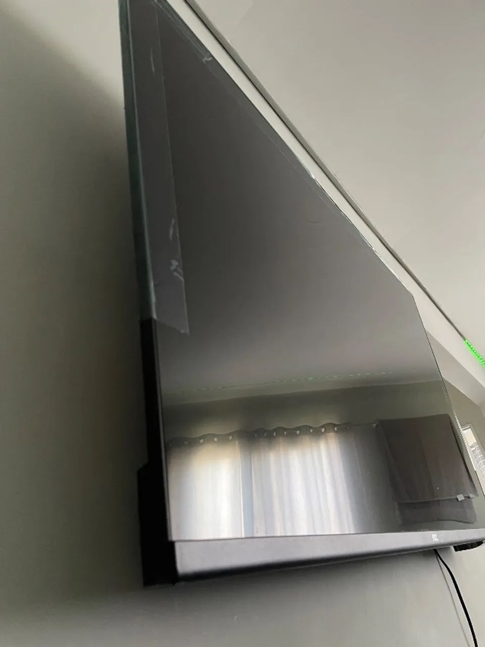 Vendo tv smart 43 polegadas LED /HDMI/USB/WIFI. Tv nova quase n uso  no plástico ainda de  - Foto 5