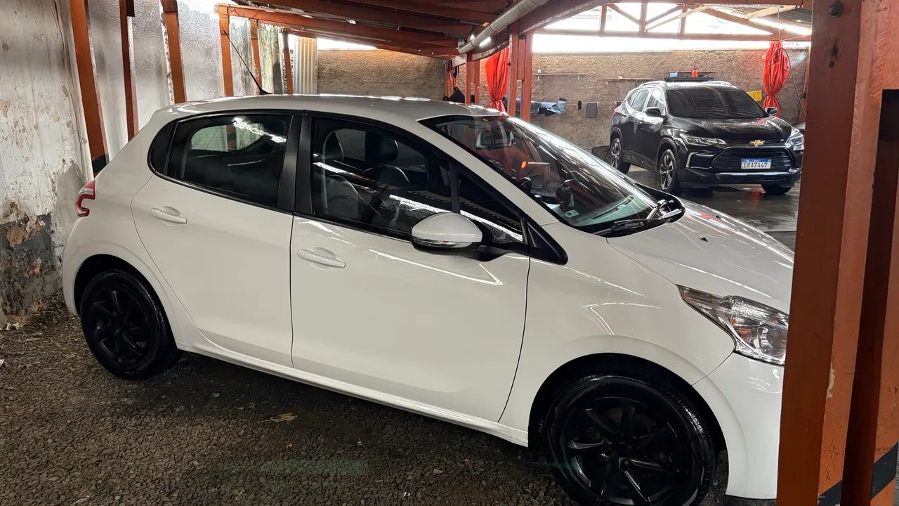 Peugeot 208 Active/active Pack 1.5 Flex 8V 5P 2015 - Foto 3